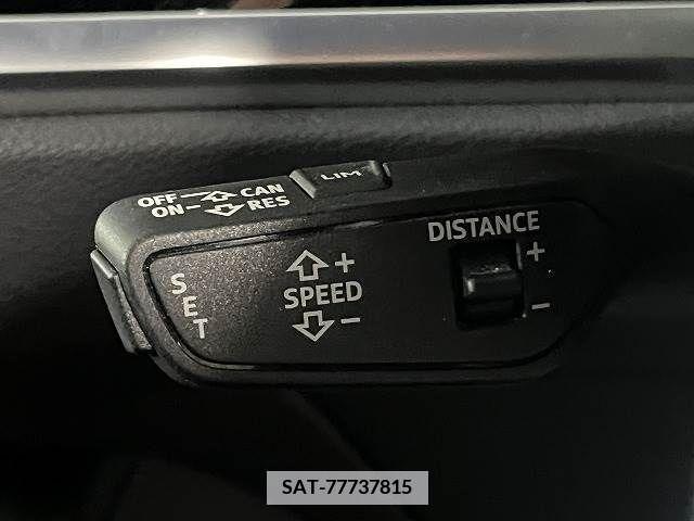 Audi Q3 2021-04 374060-7