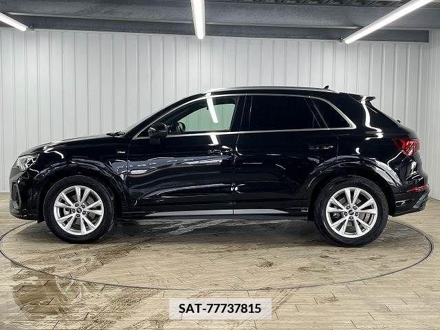 Audi Q3 2021-04 374060-14