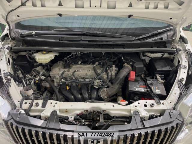 Toyota ESQUIRE 2015-09 268601-19