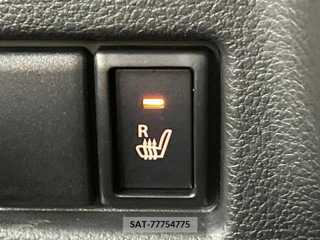 Suzuki SPACIA 2021-07 368645-5