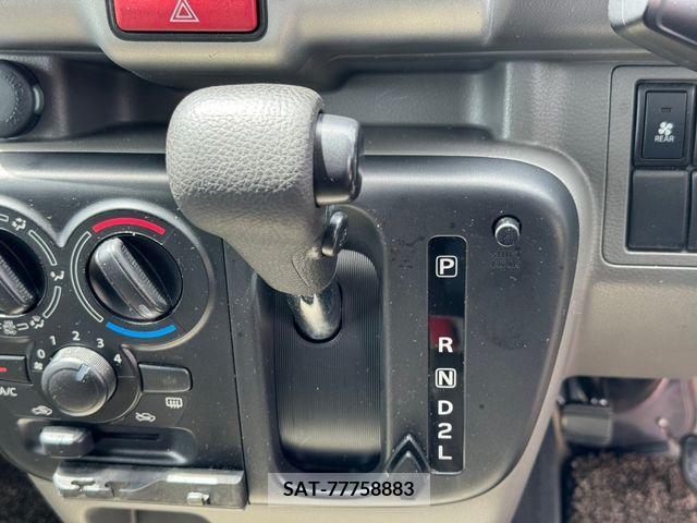 Suzuki EVERY 2020-03 359903-12