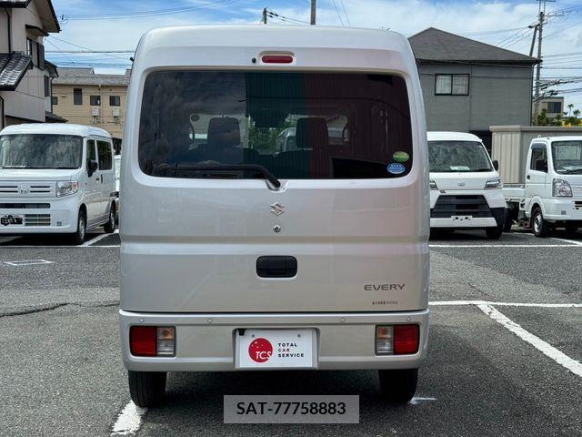 Suzuki EVERY 2020-03 359903-7