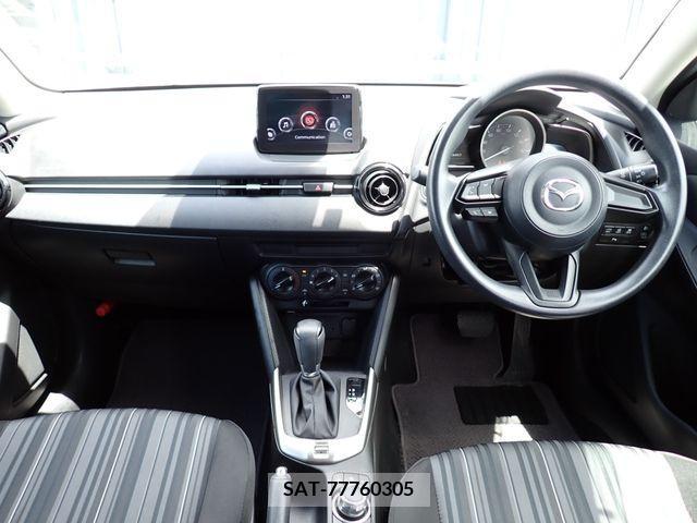 Mazda DEMIO 2019-03 334982-1