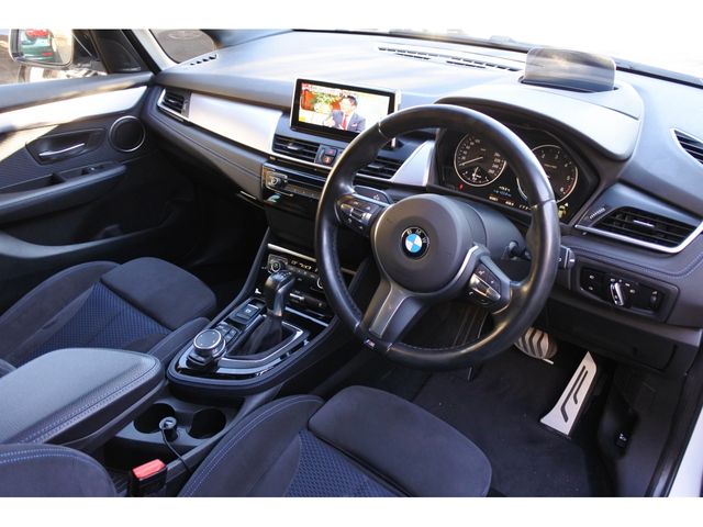 Bmw 2 SERIES 2015-06 193716-4