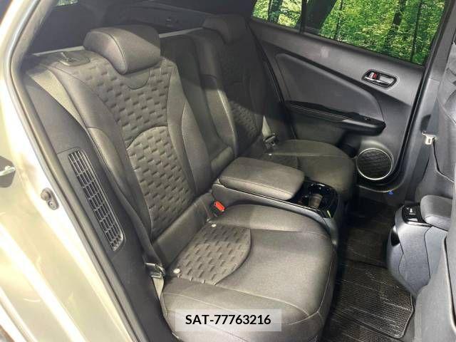 Toyota PRIUS PHV 2017-05 339206-9
