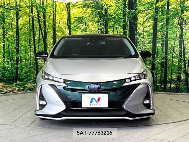 Toyota PRIUS PHV 2017-05 339206-14