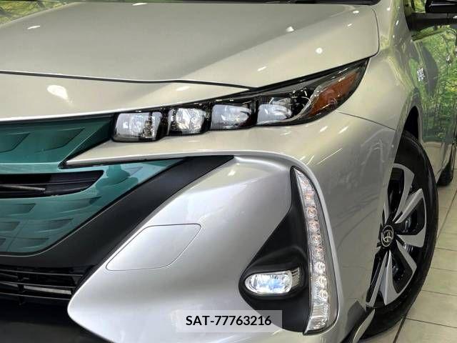 Toyota PRIUS PHV 2017-05 339206-12