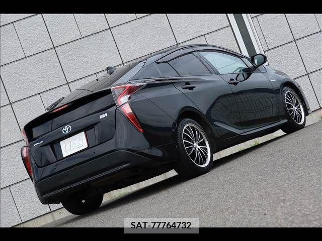 Toyota PRIUS 2016-09 326508-7