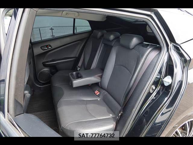Toyota PRIUS 2016-09 326508-18