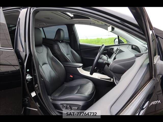 Toyota PRIUS 2016-09 326508-11
