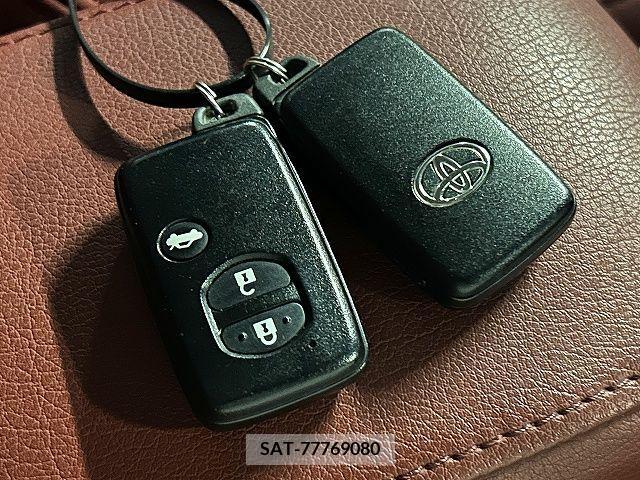Toyota SAI 2013-12 284027-11