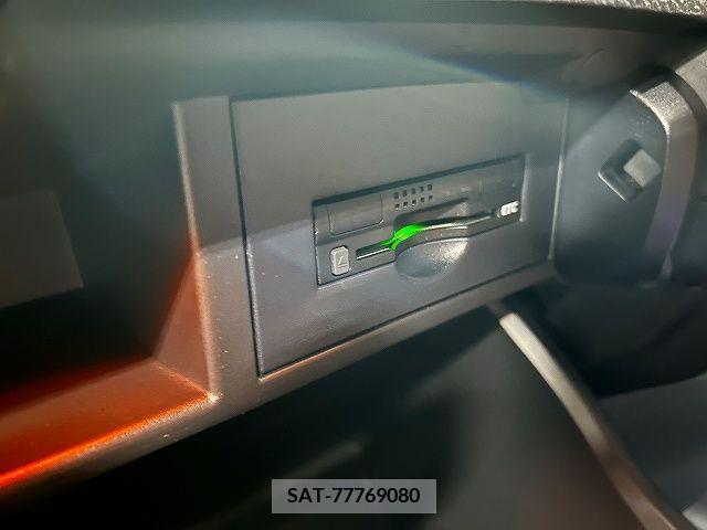 Toyota SAI 2013-12 284027-5