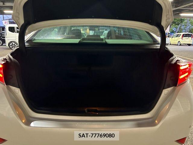 Toyota SAI 2013-12 284027-20