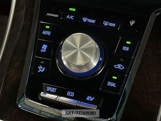 Toyota SAI 2013-12 284027-14