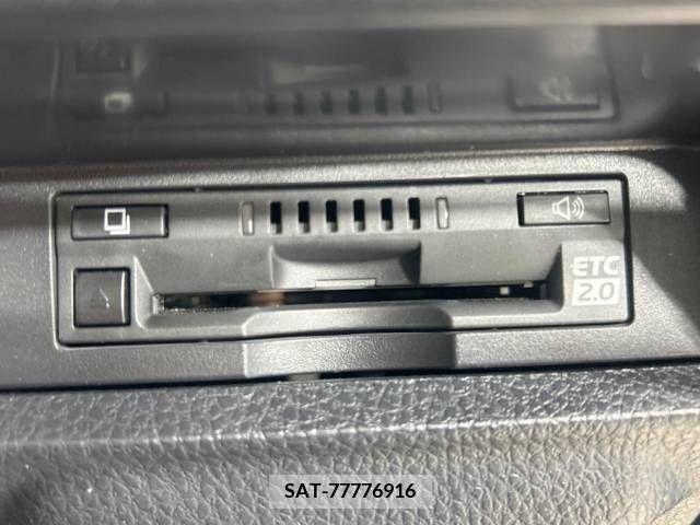 Toyota ESQUIRE 2019-09 268580-9