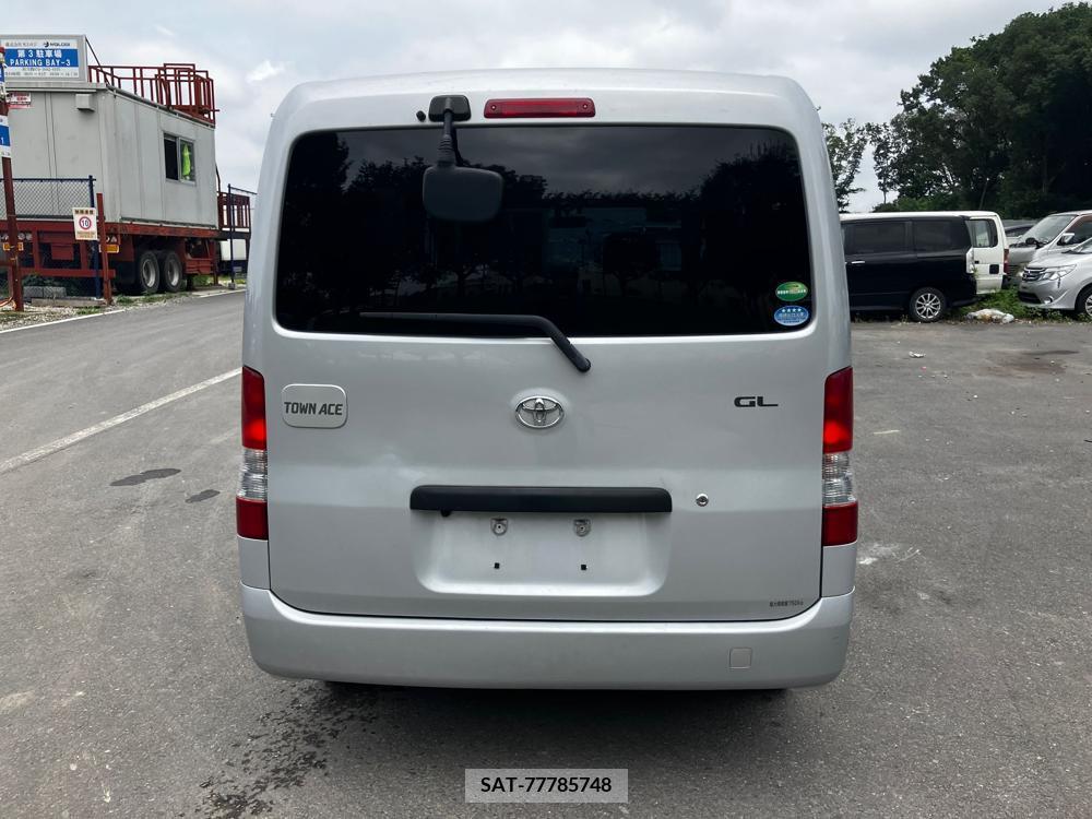 Toyota TOWNACE VAN 2019-06 355179-3