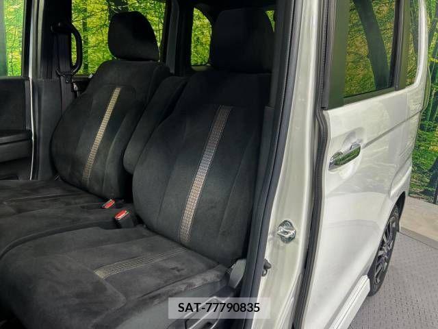 Honda N BOX CUSTOM 2018-11 216481-9