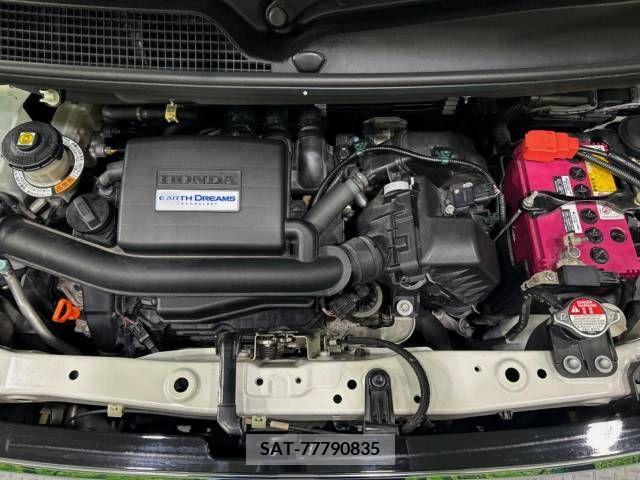 Honda N BOX CUSTOM 2018-11 216481-18
