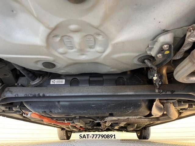 Toyota AQUA 2015-03 256295-19