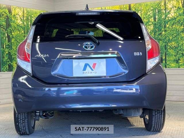 Toyota AQUA 2015-03 256295-15