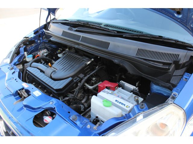 Suzuki SPLASH 2014-02 1701-3