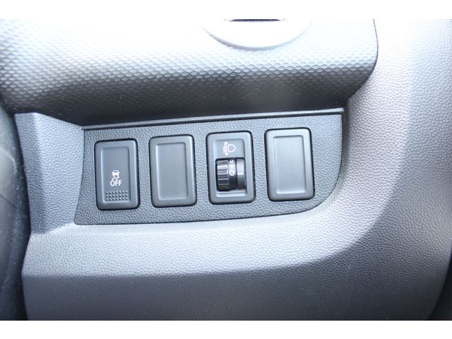 Suzuki SPLASH 2014-02 1701-11