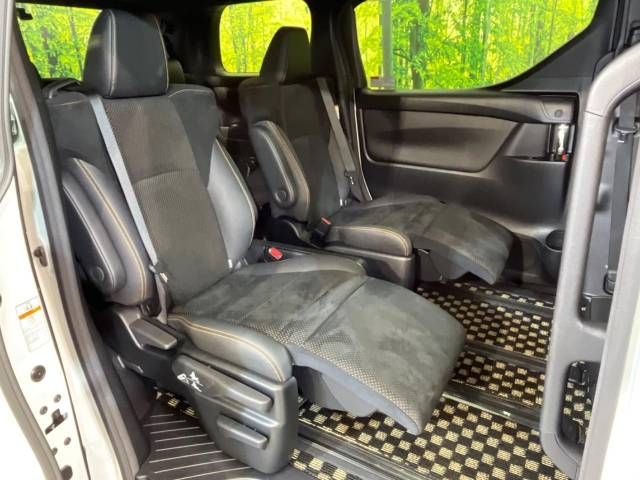 Toyota ALPHARD 2021-02 26360-11