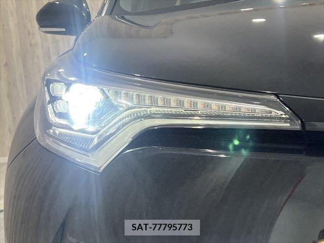 Toyota C-HR 2017-03 322966-11