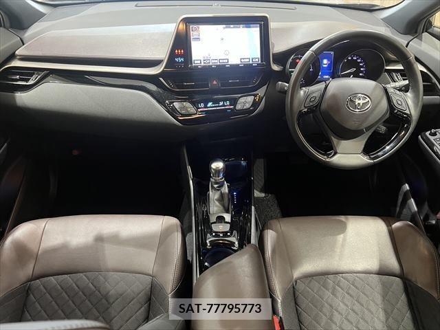 Toyota C-HR 2017-03 322966-1