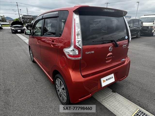 Nissan DAYZ 2016-02 266431-12