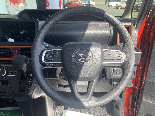 Daihatsu TANTO 2022-10 20479-6