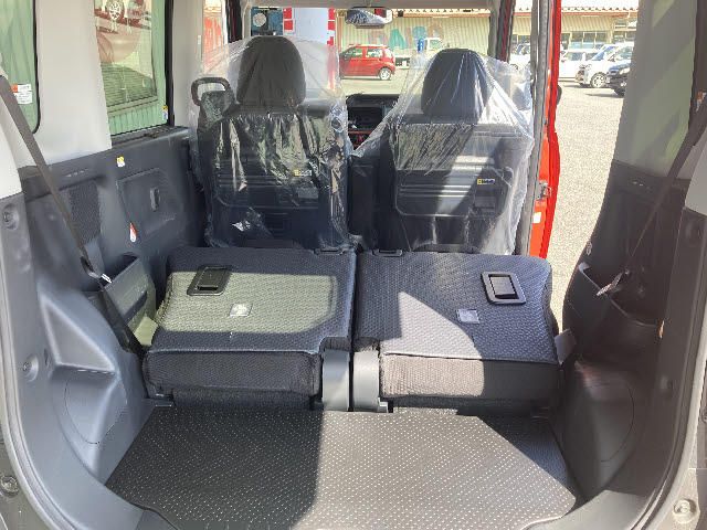 Daihatsu TANTO 2022-10 20479-18