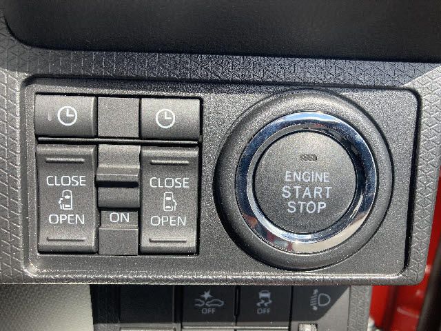 Daihatsu TANTO 2022-10 20479-10