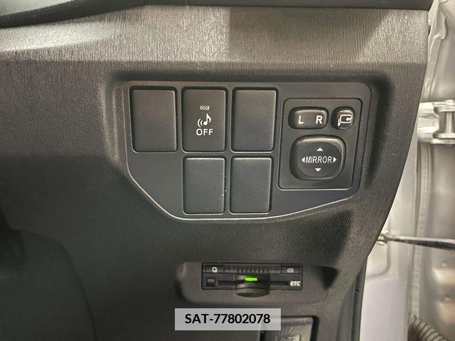 Toyota PRIUS 2015-04 377251-21