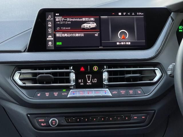Bmw 1 SERIES 2023-02 15798-22