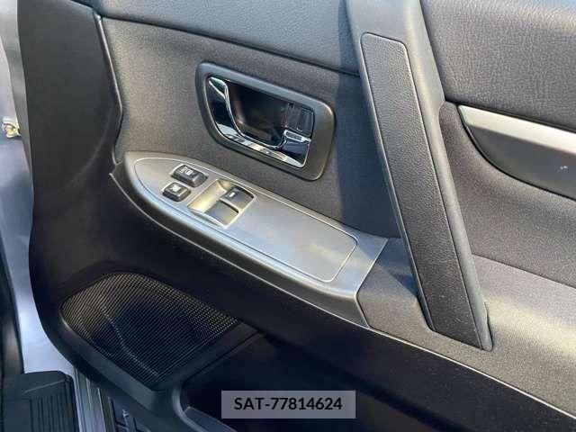 Mitsubishi PAJERO 2011-11 224973-18