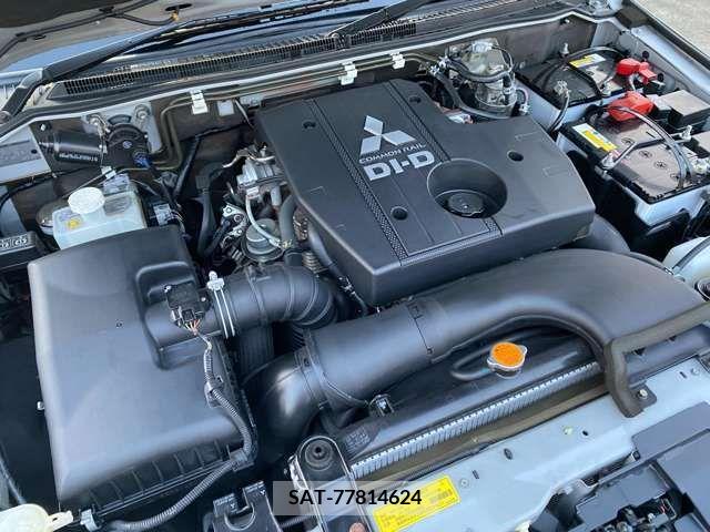 Mitsubishi PAJERO 2011-11 224973-14