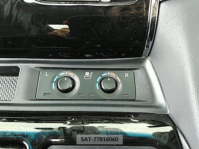Toyota ALPHARD 2022-11 381884-14