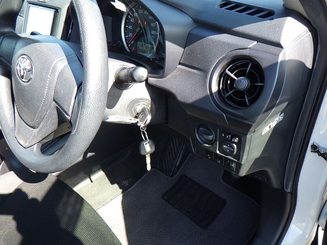 Toyota COROLLA AXIO 2018-11 183441-16