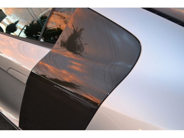 Audi R8 2011-03 18989-18