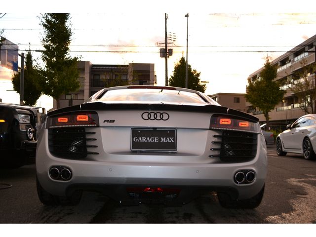 Audi R8 2011-03 18989-2