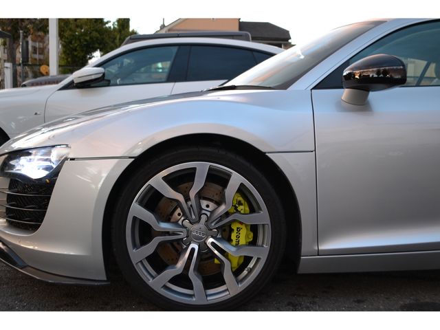 Audi R8 2011-03 18989-12
