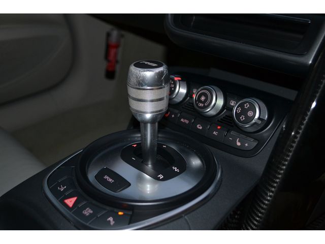 Audi R8 2011-03 18989-20
