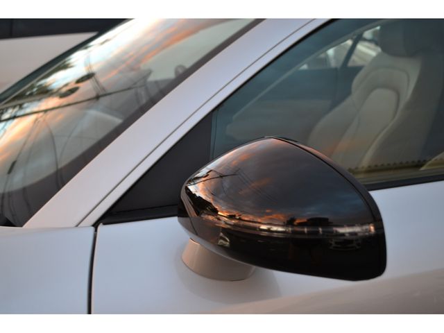 Audi R8 2011-03 18989-15