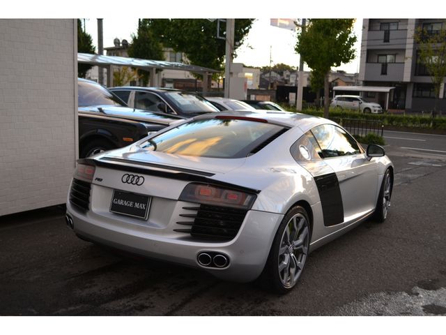 Audi R8 2011-03 18989-7