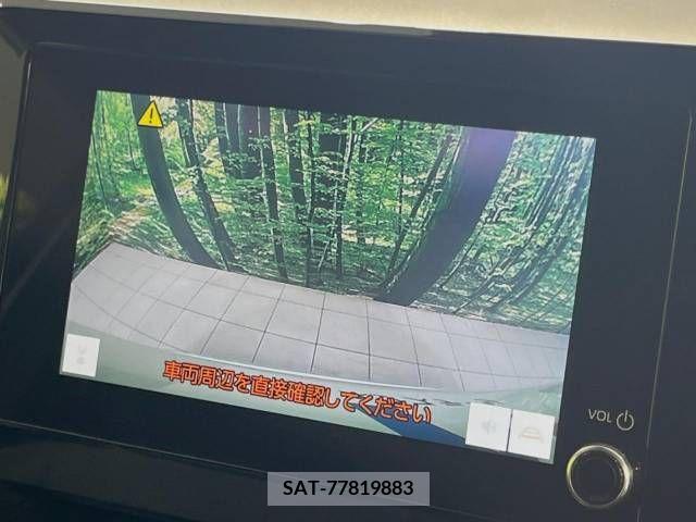 Toyota VOXY 2023-05 370528-7