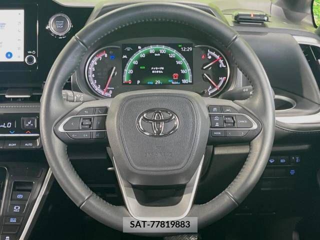 Toyota VOXY 2023-05 370528-12