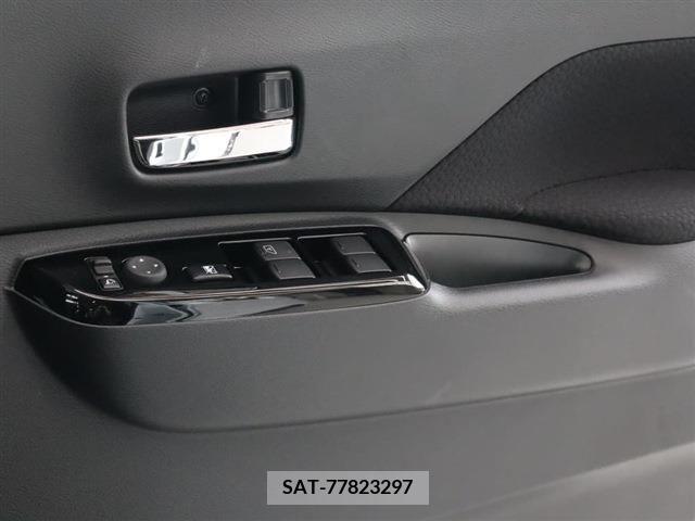 Nissan ROOX 2023-01 276148-5