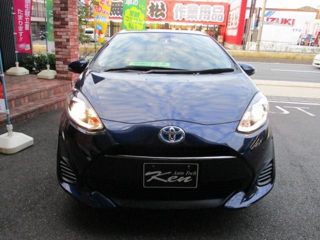 Toyota AQUA 2018-10 13932-16