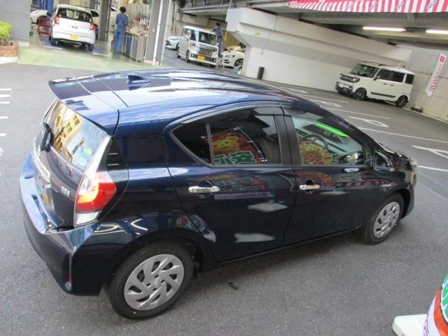 Toyota AQUA 2018-10 13932-18